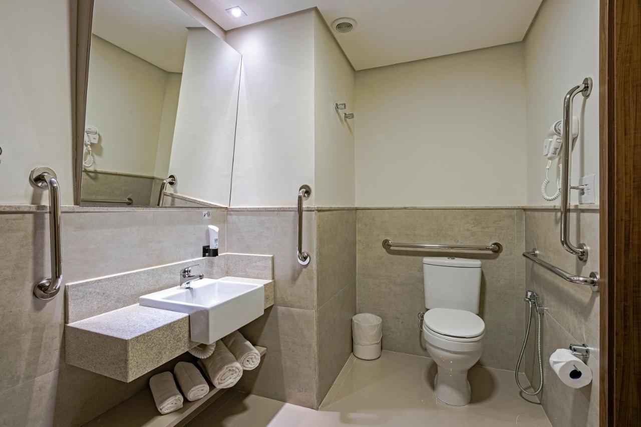 Hotel Slim Guarapuava Exteriér fotografie